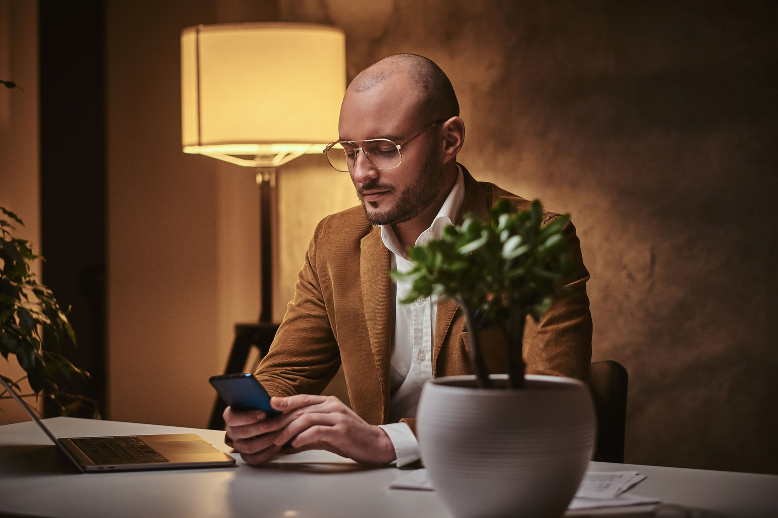 Embracing Baldness: How to Confidently Accept Going Bald