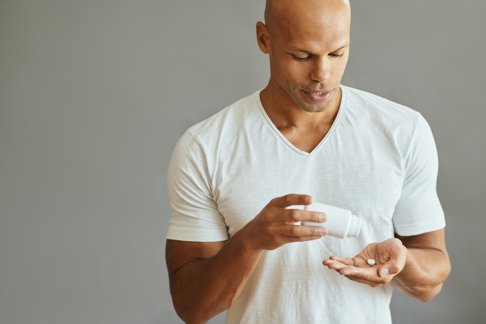 14 Vitamins and Supplements for a Healthy Scalp